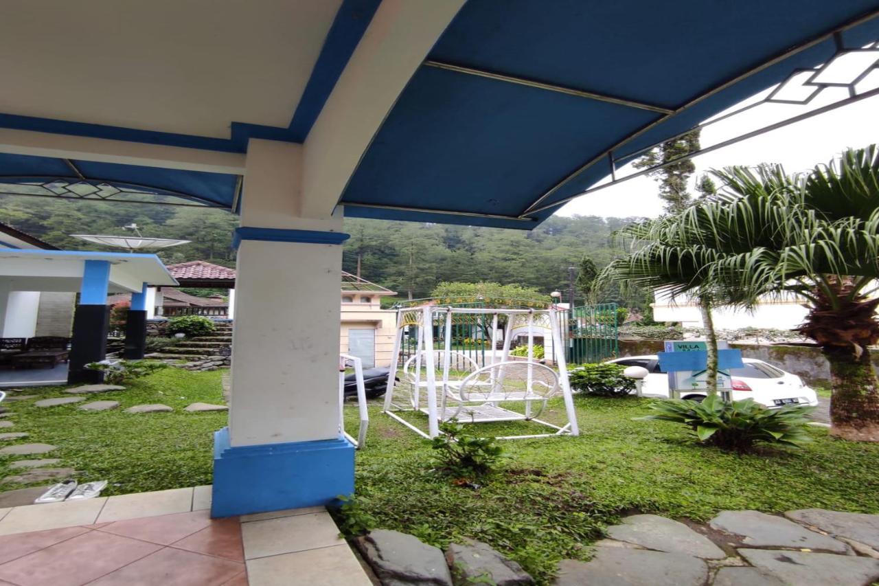 Villa Meteor Garden Tawangmangu Extérieur photo