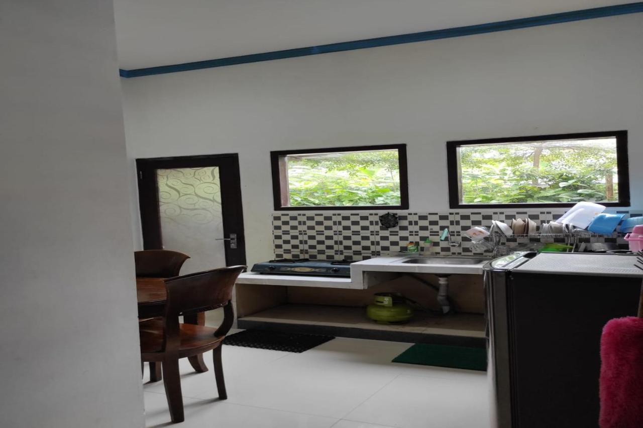 Villa Meteor Garden Tawangmangu Extérieur photo